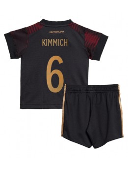 Billige Tyskland Joshua Kimmich #6 Bortedraktsett Barn VM 2022 Kortermet (+ Korte bukser)